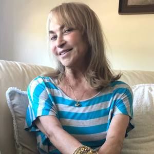 Meet your Posher, Jenny